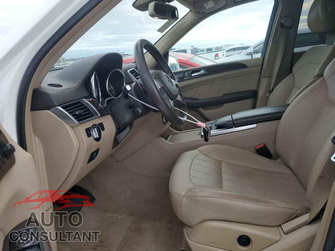 MERCEDES-BENZ GL-CLASS 2015 - 4JGDF2EE4FA458610