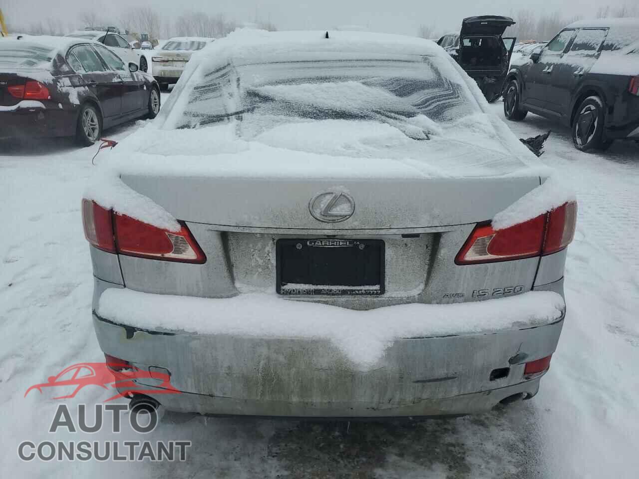 LEXUS IS 2012 - JTHCF5C2XC5053025