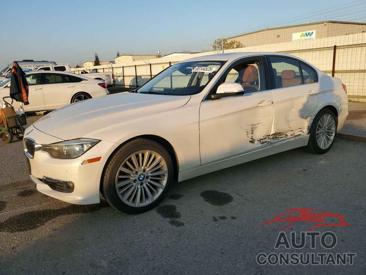 BMW 3 SERIES 2014 - WBA3C1G57ENR49726