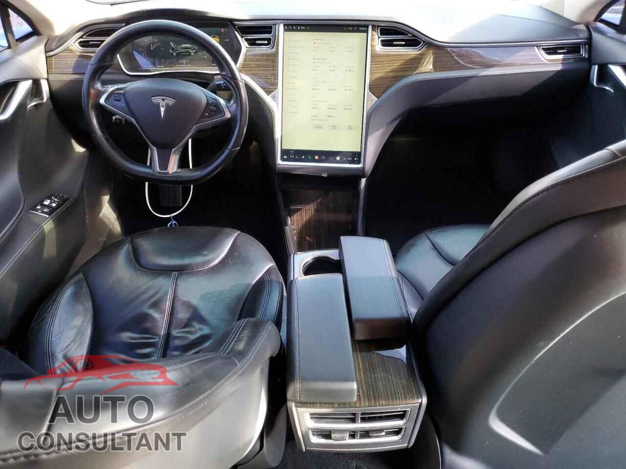 TESLA MODEL S 2015 - 5YJSA1H29FF081284