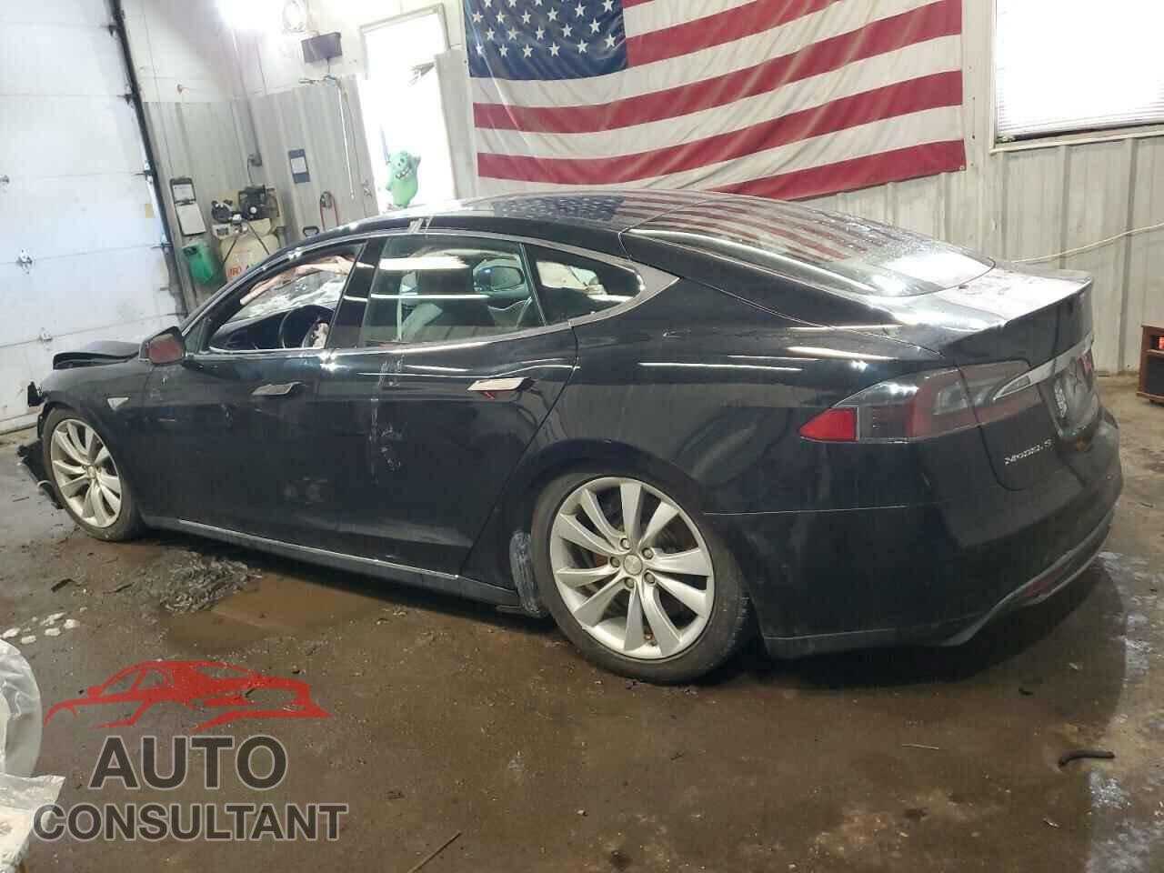 TESLA MODEL S 2015 - 5YJSA1H23FF089848