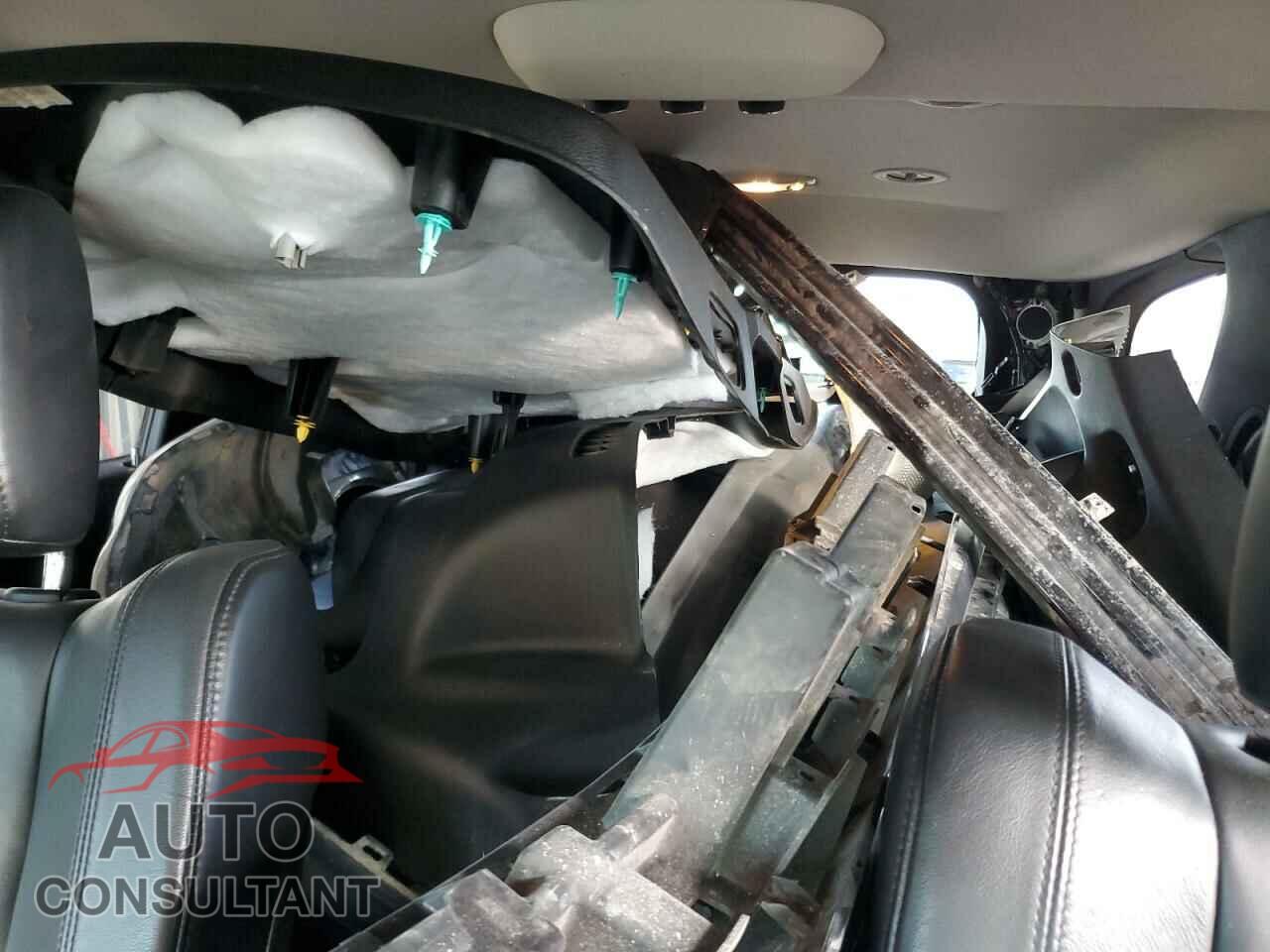 DODGE DURANGO 2018 - 1C4RDJDGXJC184324