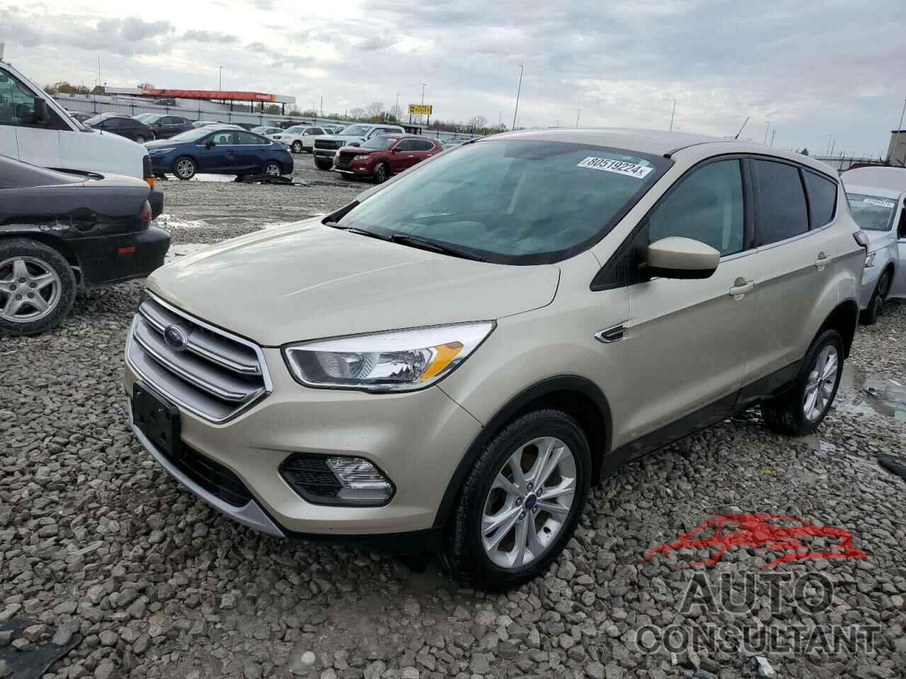 FORD ESCAPE 2017 - 1FMCU0GD3HUD26238