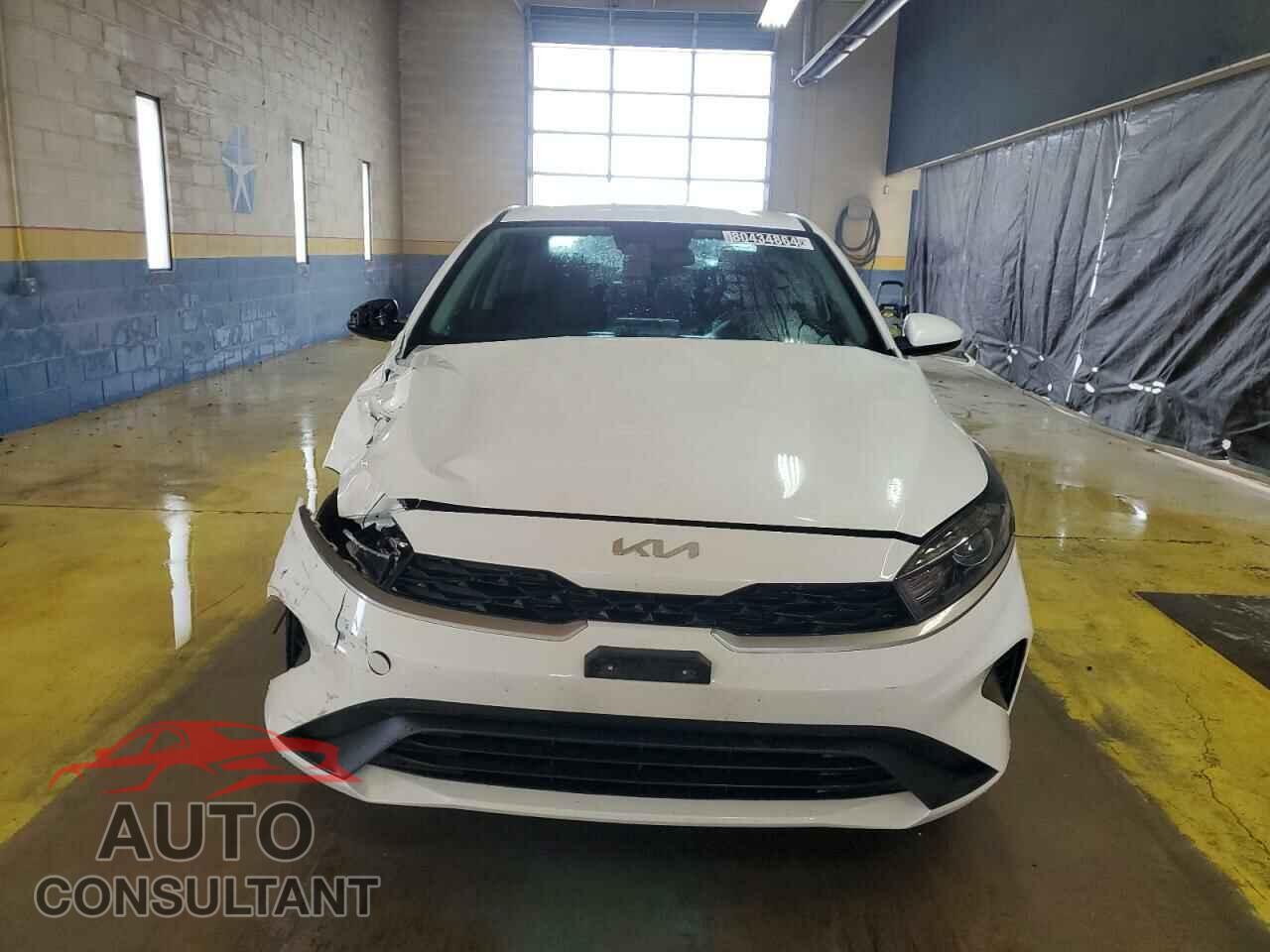 KIA FORTE 2023 - 3KPF24AD2PE635817