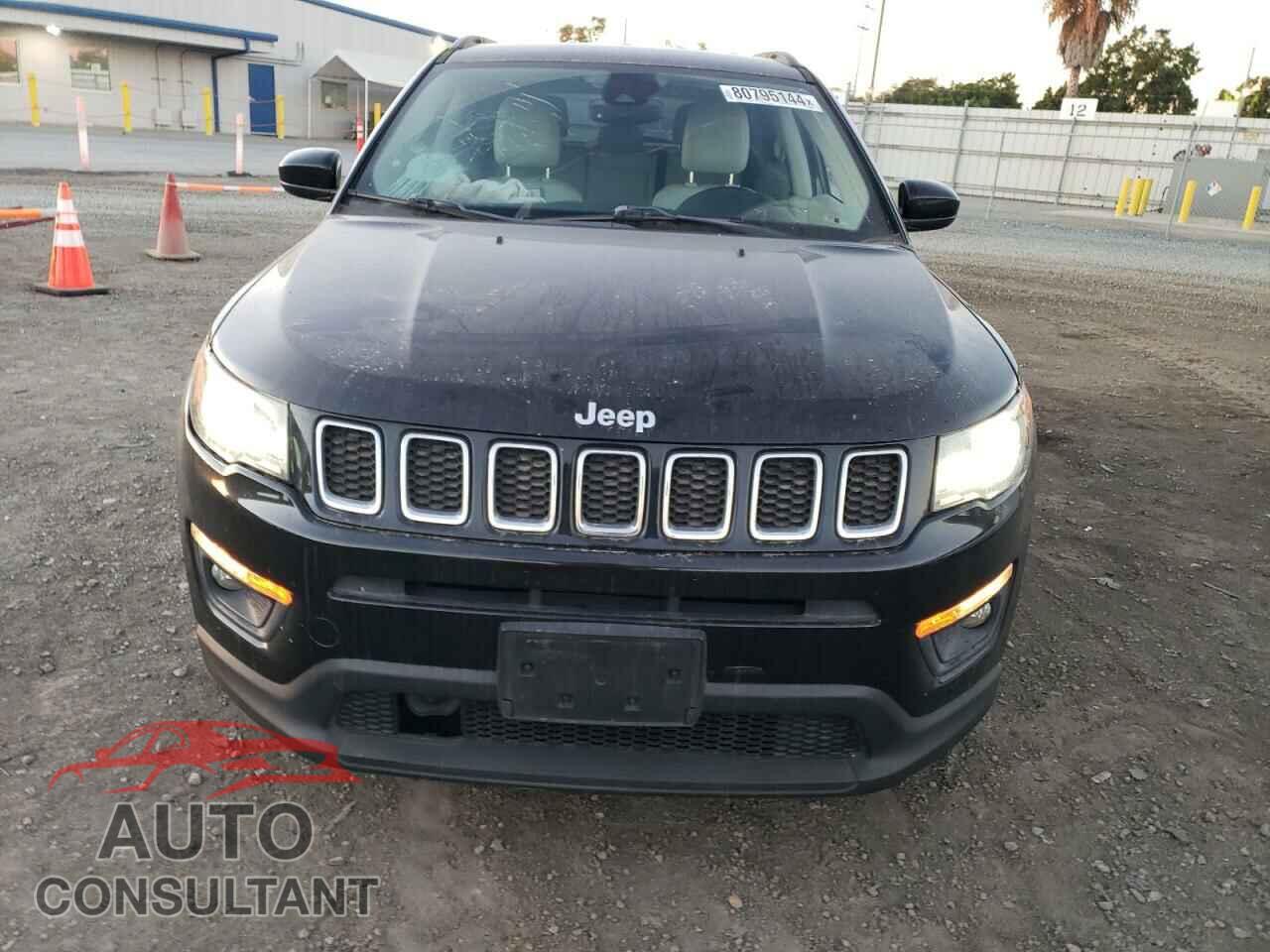 JEEP COMPASS 2017 - 3C4NJCBB5HT669205