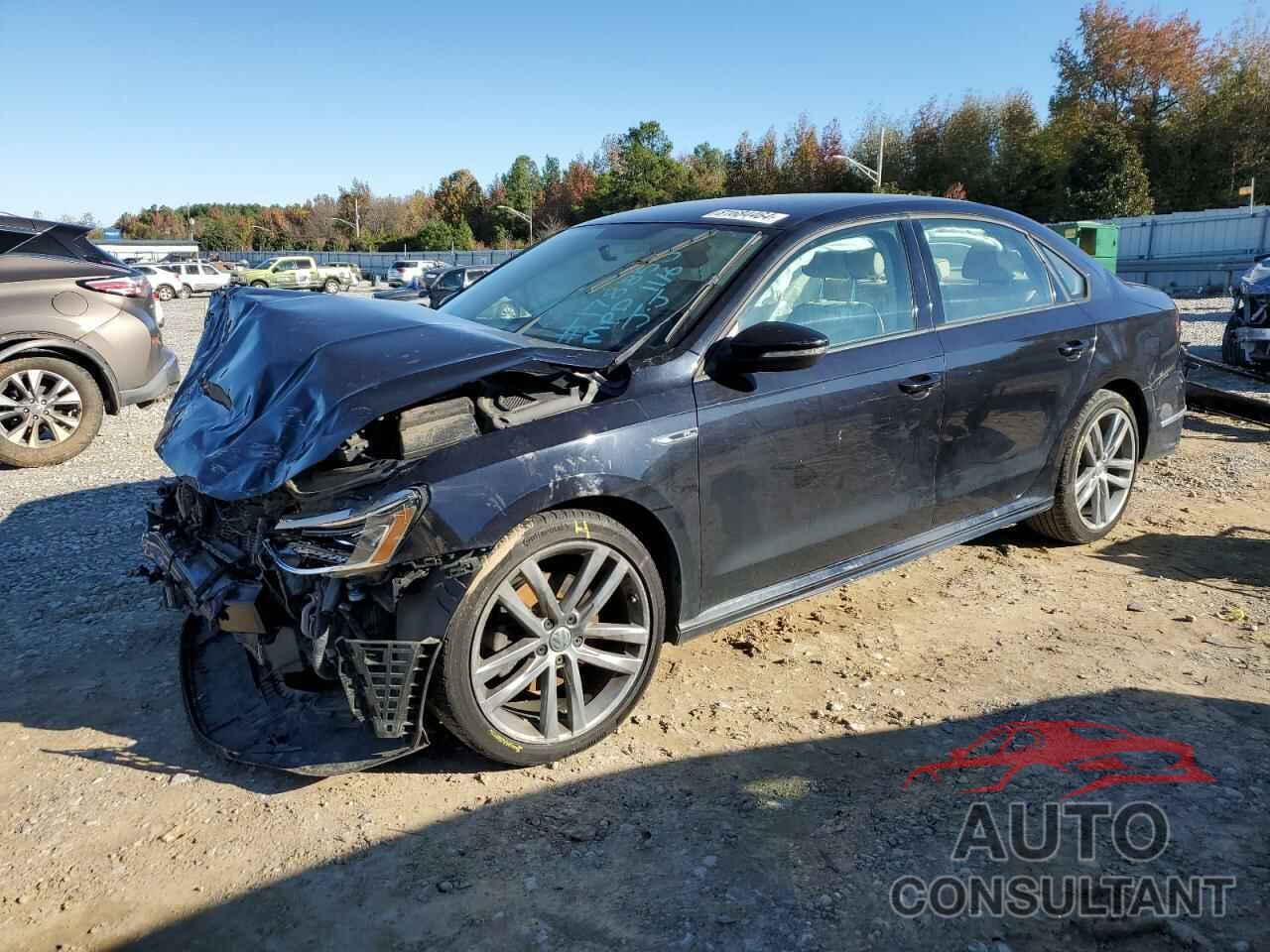 VOLKSWAGEN PASSAT 2018 - 1VWAA7A39JC018531