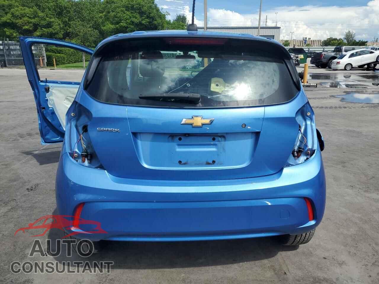 CHEVROLET SPARK 2017 - KL8CB6SA6HC726271