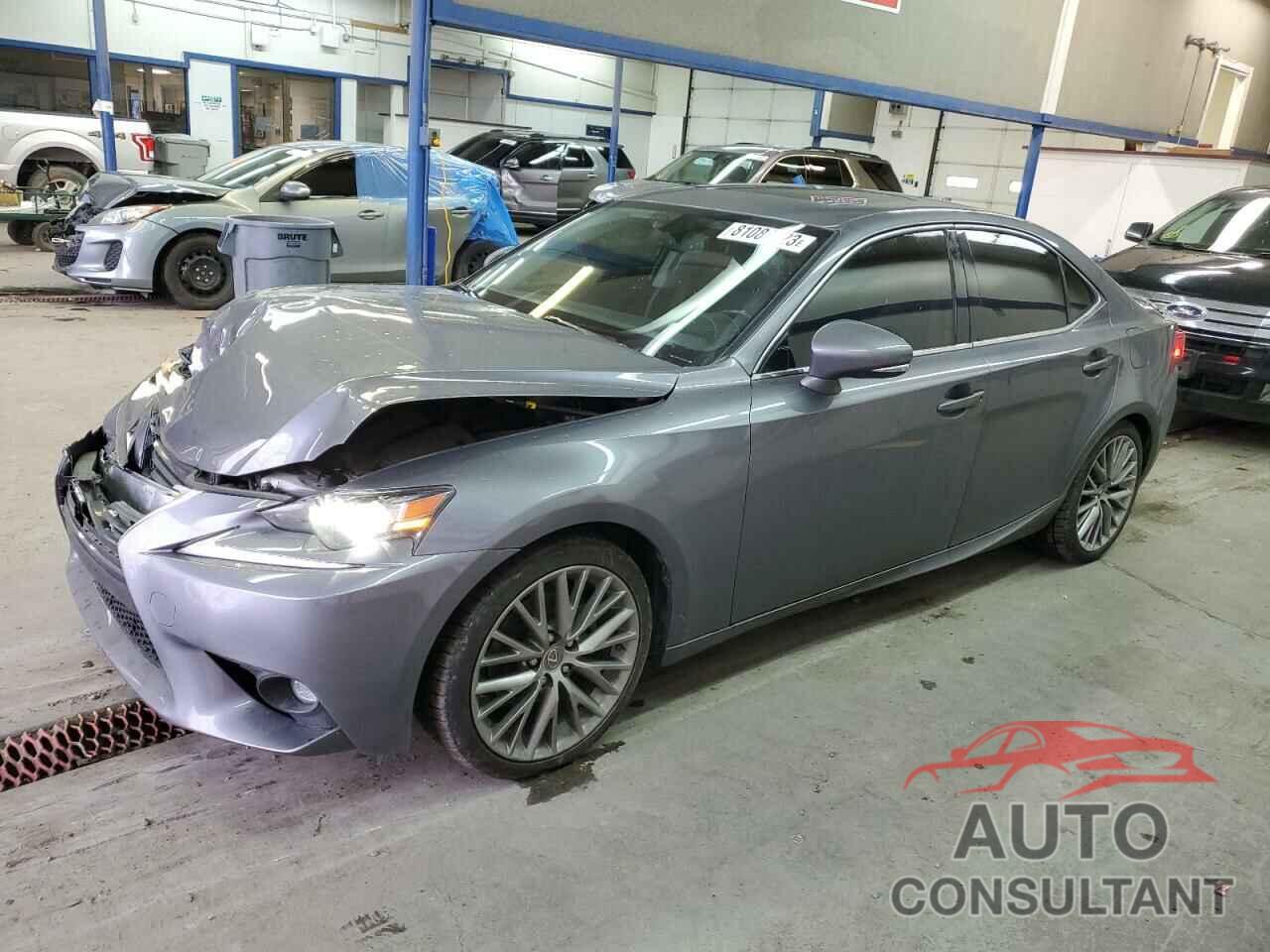 LEXUS IS 2015 - JTHCF1D24F5020758