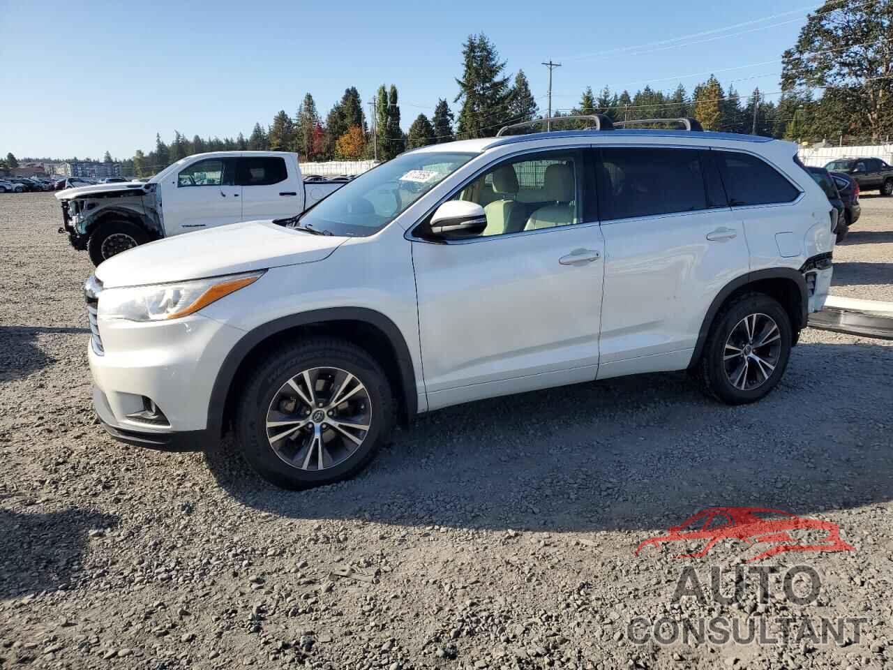 TOYOTA HIGHLANDER 2016 - 5TDJKRFH8GS307665