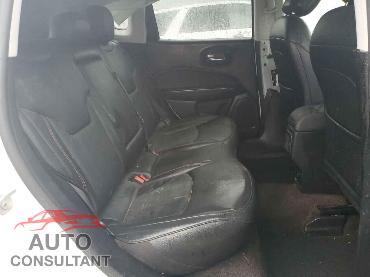 JEEP COMPASS 2021 - 3C4NJDCB7MT544348