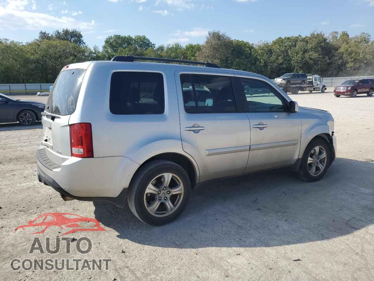 HONDA PILOT 2013 - 5FNYF4H55DB036671