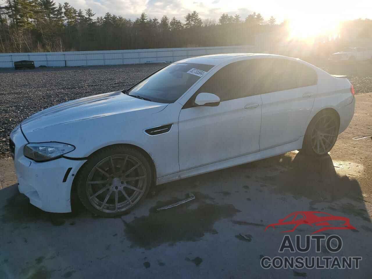 BMW M5 2013 - WBSFV9C52DC772908