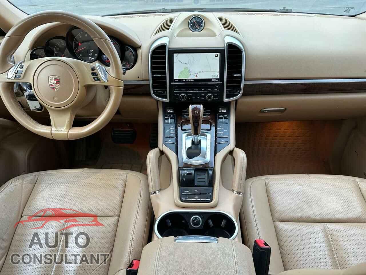 PORSCHE CAYENNE 2013 - WP1AA2A22DLA11808