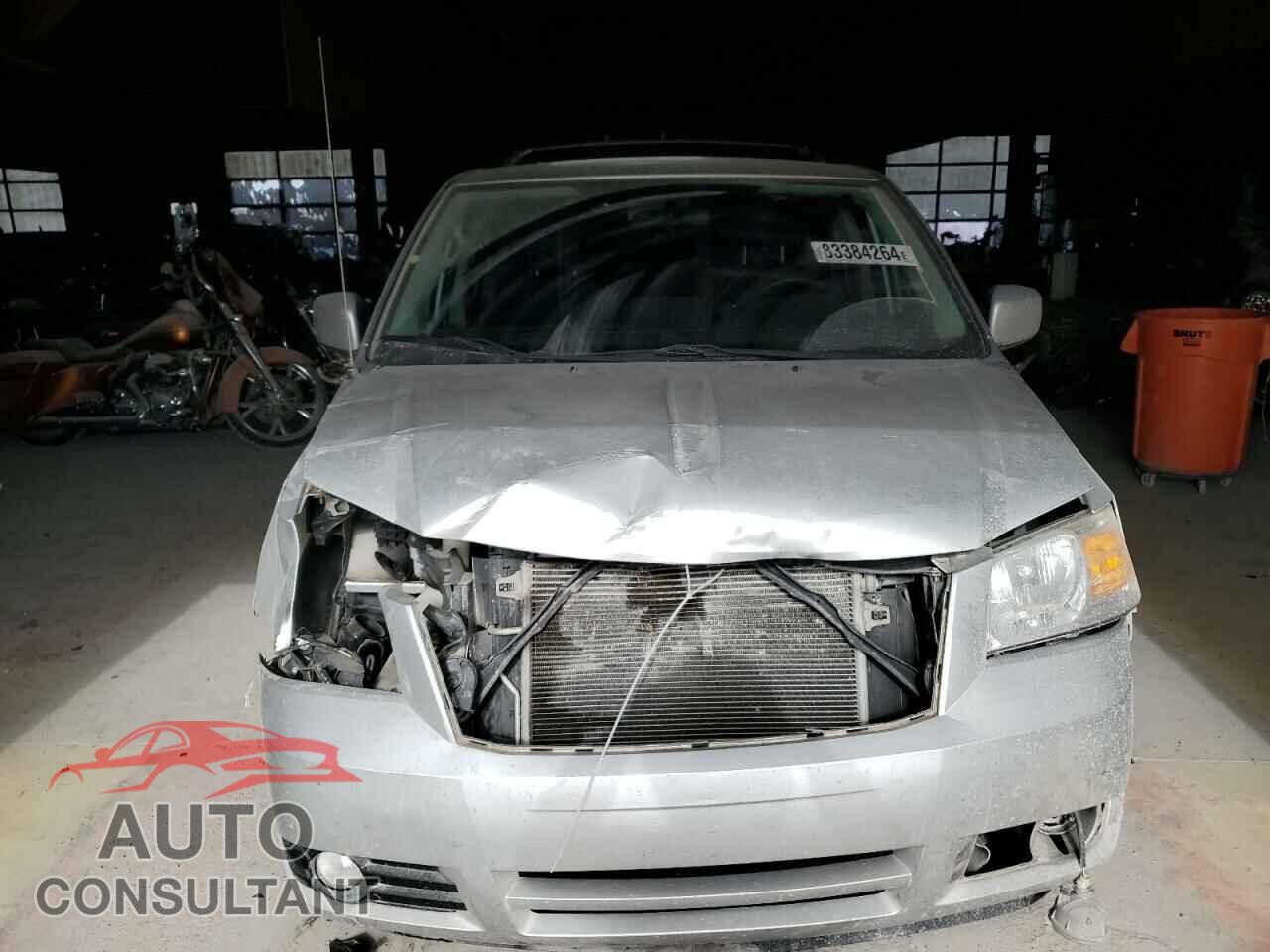 DODGE CARAVAN 2010 - 2D4RN5D16AR120100