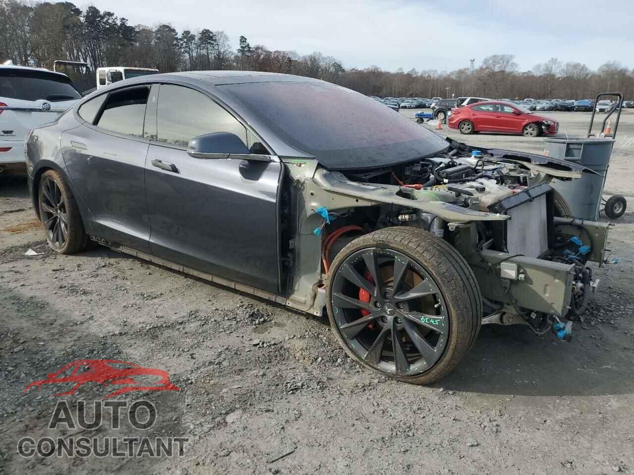 TESLA MODEL S 2018 - 5YJSA1E40JF243902