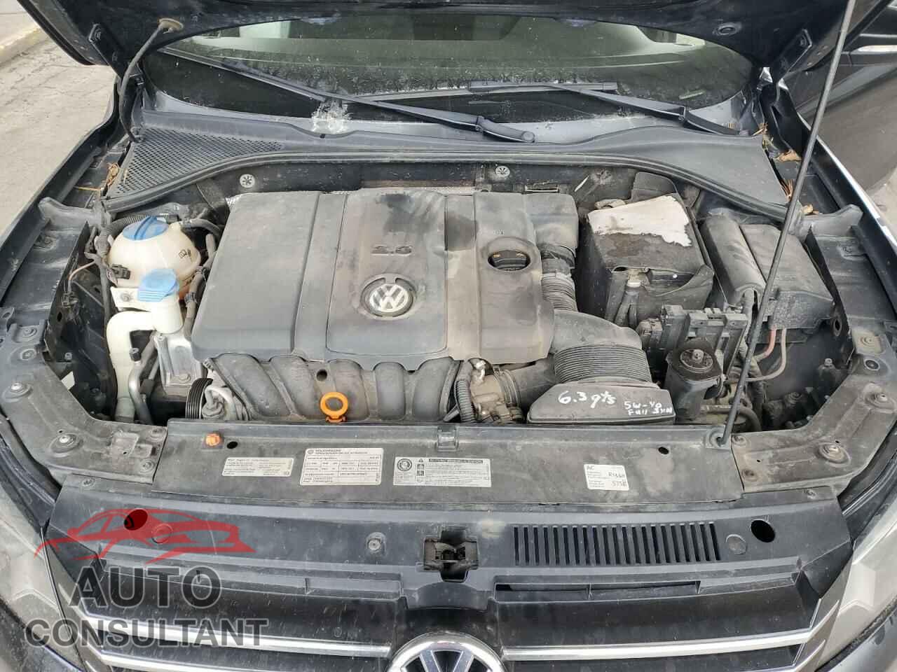 VOLKSWAGEN PASSAT 2012 - 1VWAP7A37CC041887