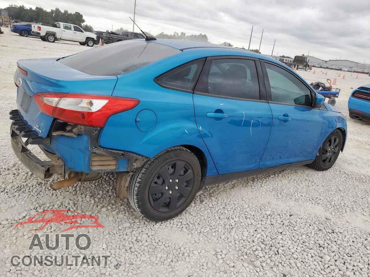 FORD FOCUS 2012 - 1FAHP3F27CL449385