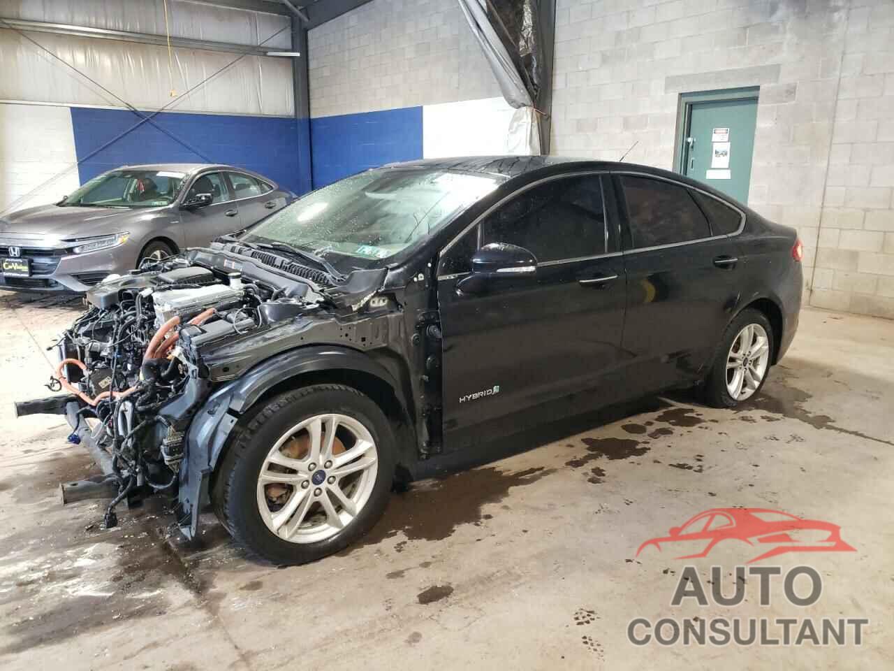 FORD FUSION 2018 - 3FA6P0LU7JR140235