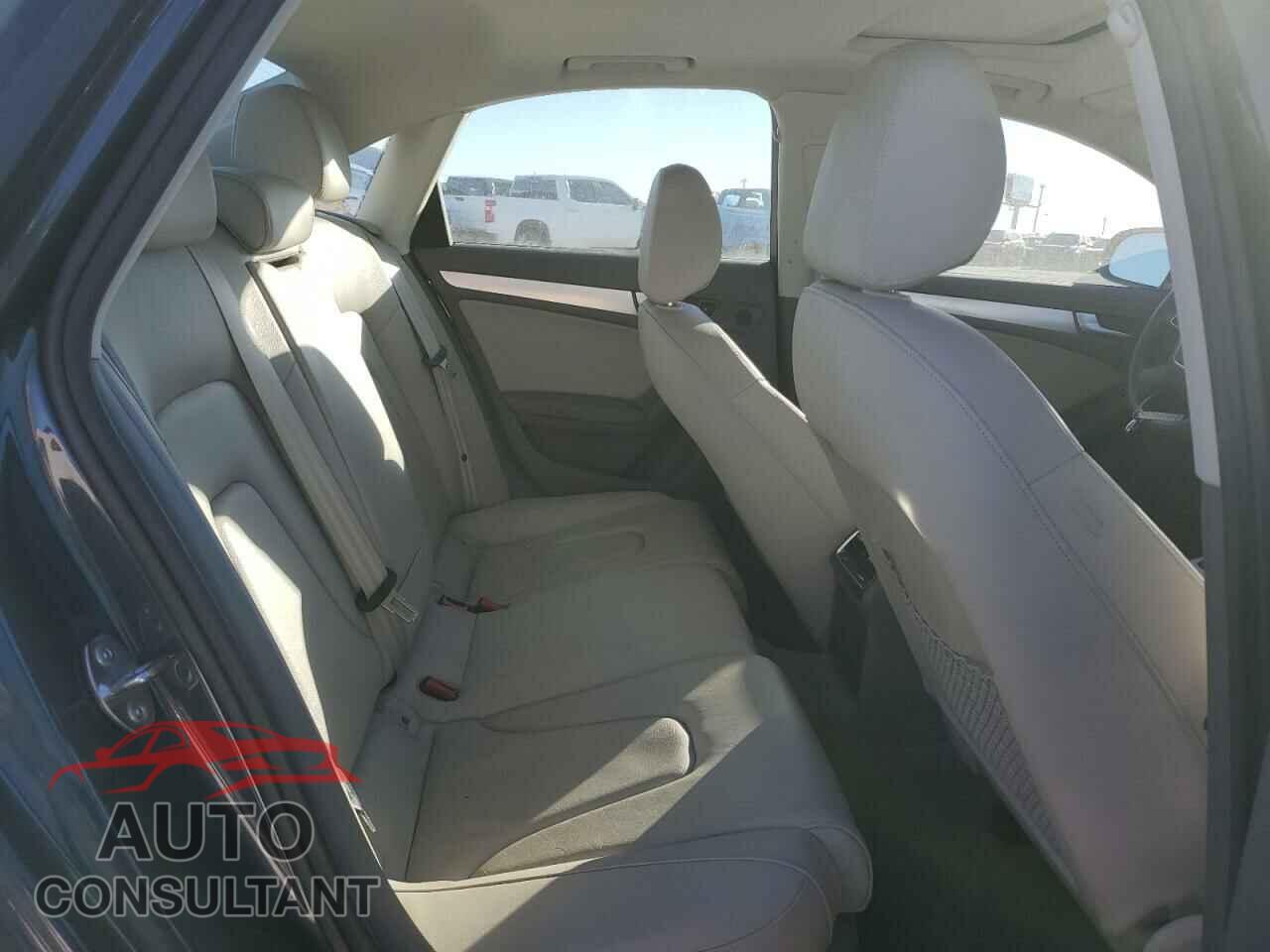 AUDI A4 2011 - WAUFFAFLXBN005841