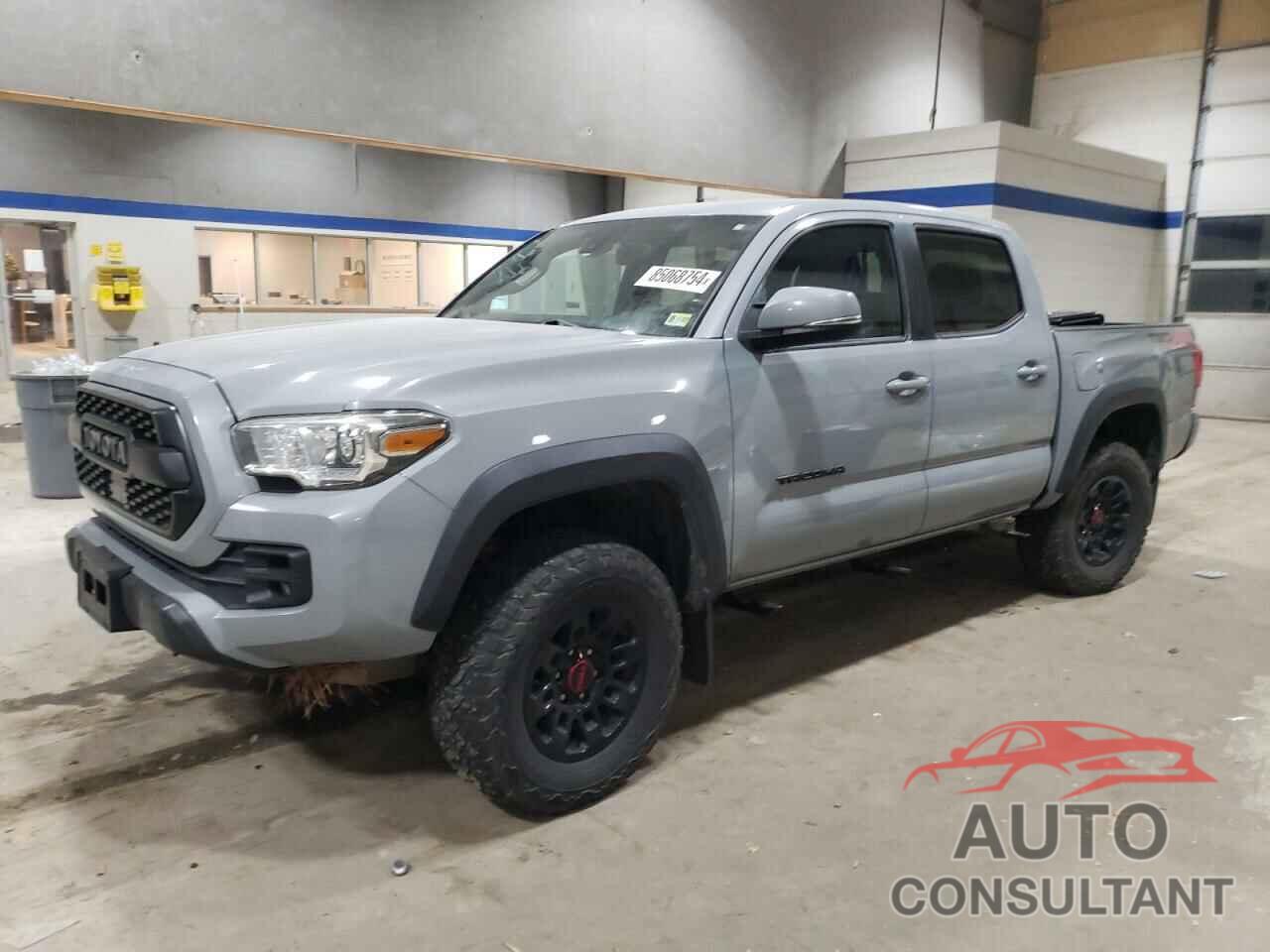 TOYOTA TACOMA 2018 - 5TFCZ5AN3JX151966