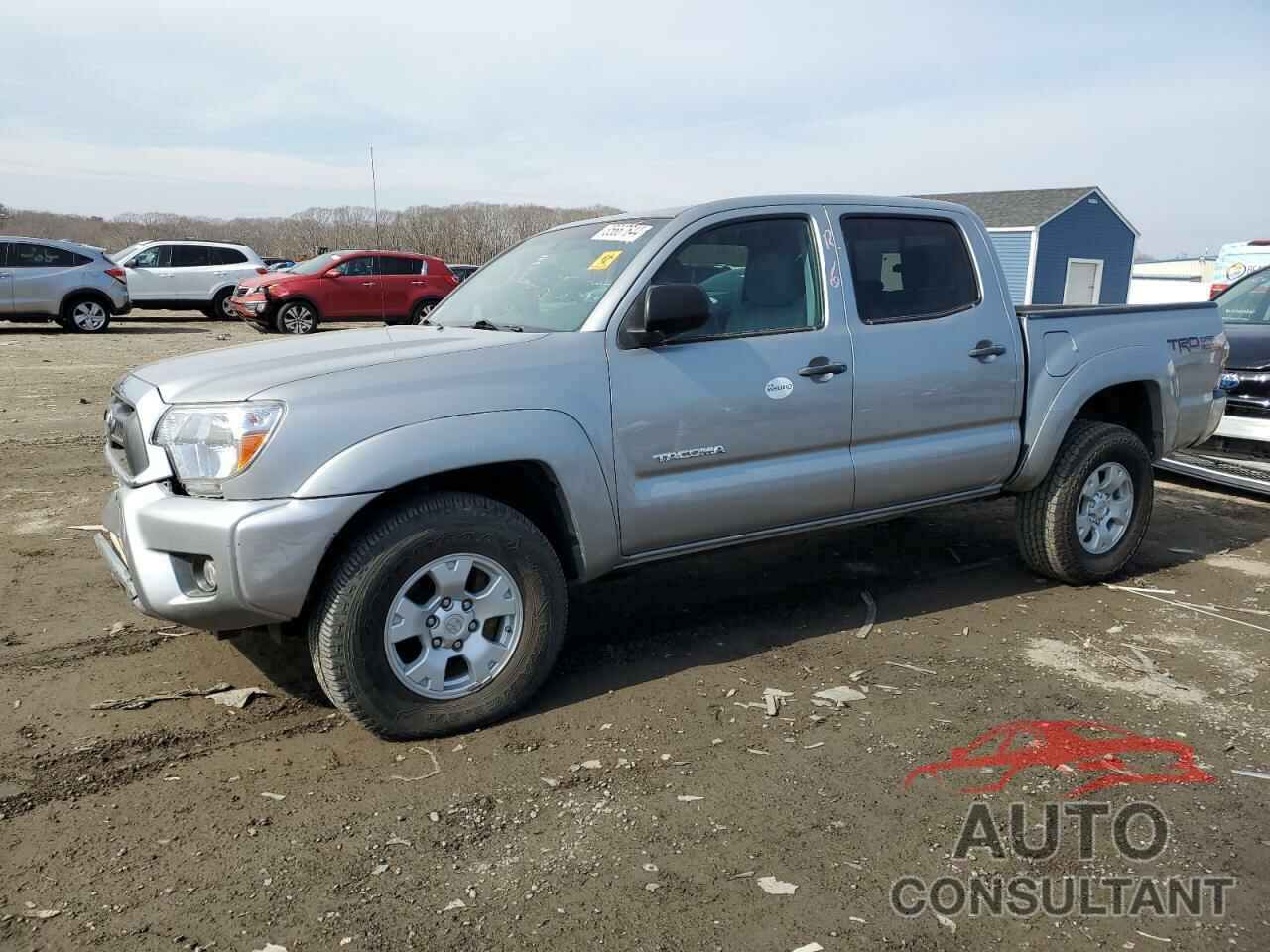 TOYOTA TACOMA 2015 - 3TMLU4EN0FM205580