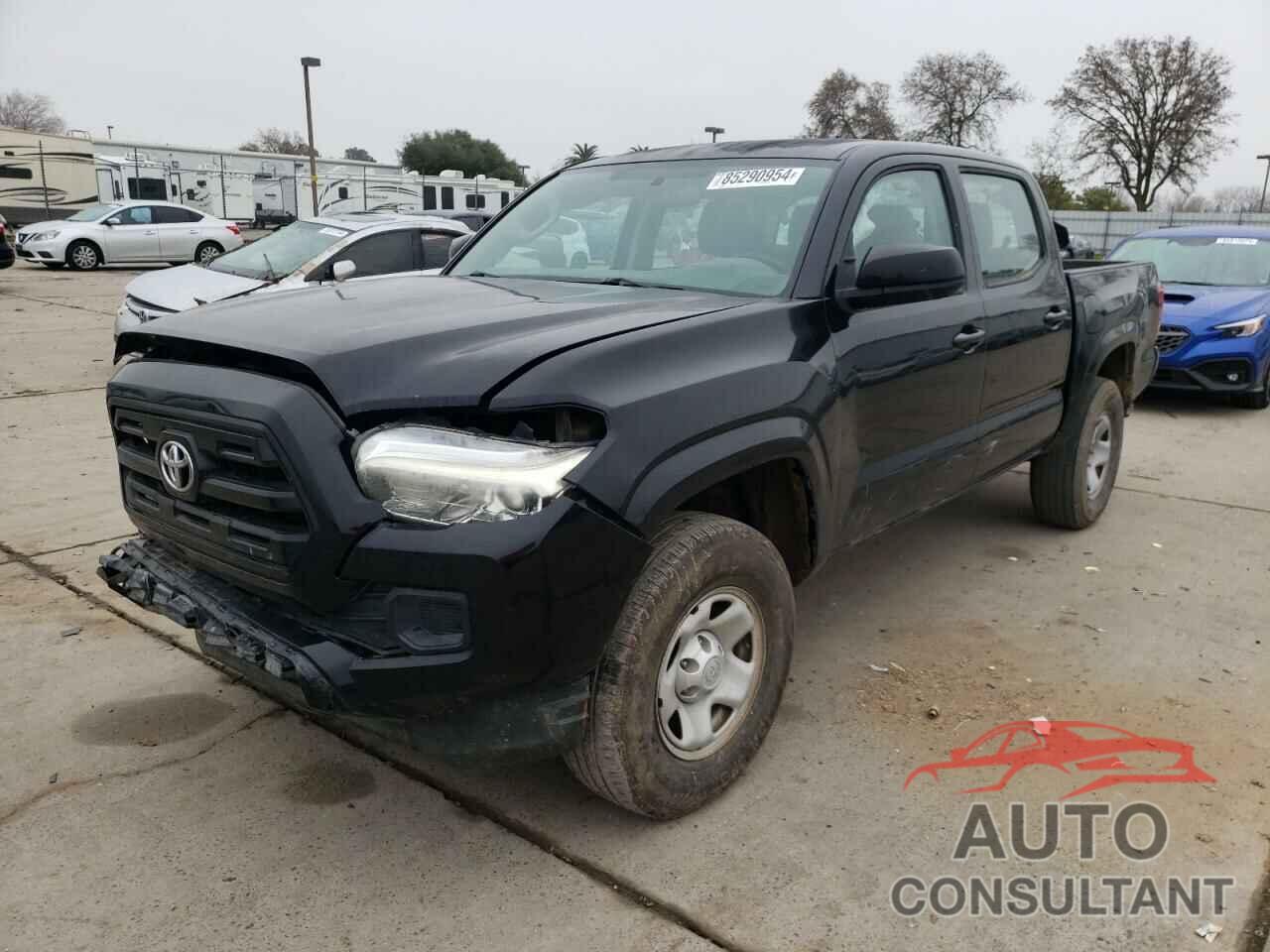 TOYOTA TACOMA 2017 - 3TMCZ5AN6HM077300