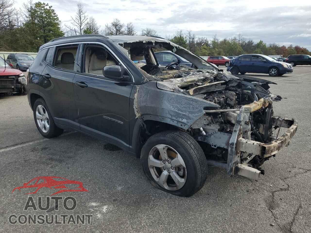 JEEP COMPASS 2018 - 3C4NJDBBXJT150517
