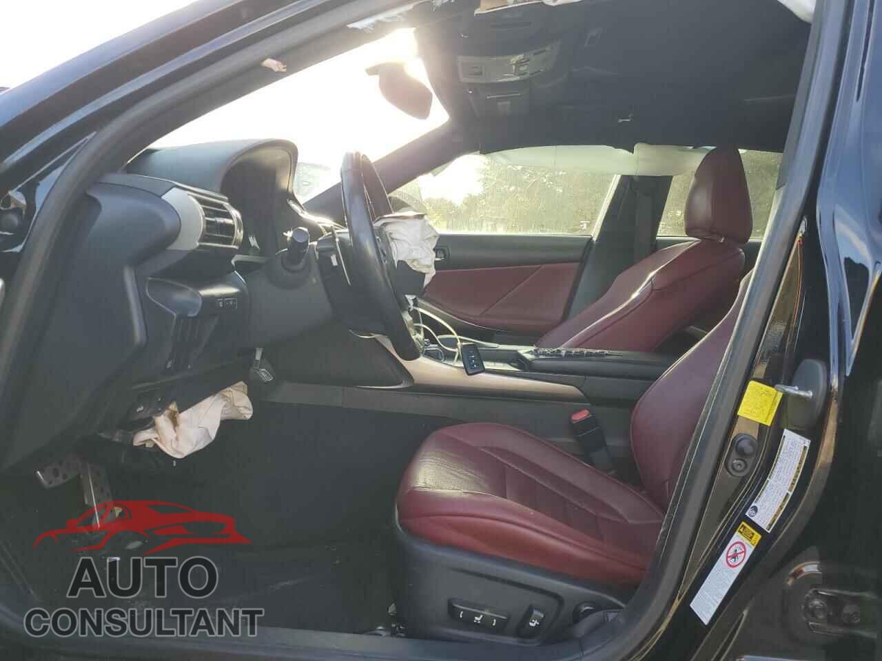 LEXUS IS 2015 - JTHCE1D23F5009561