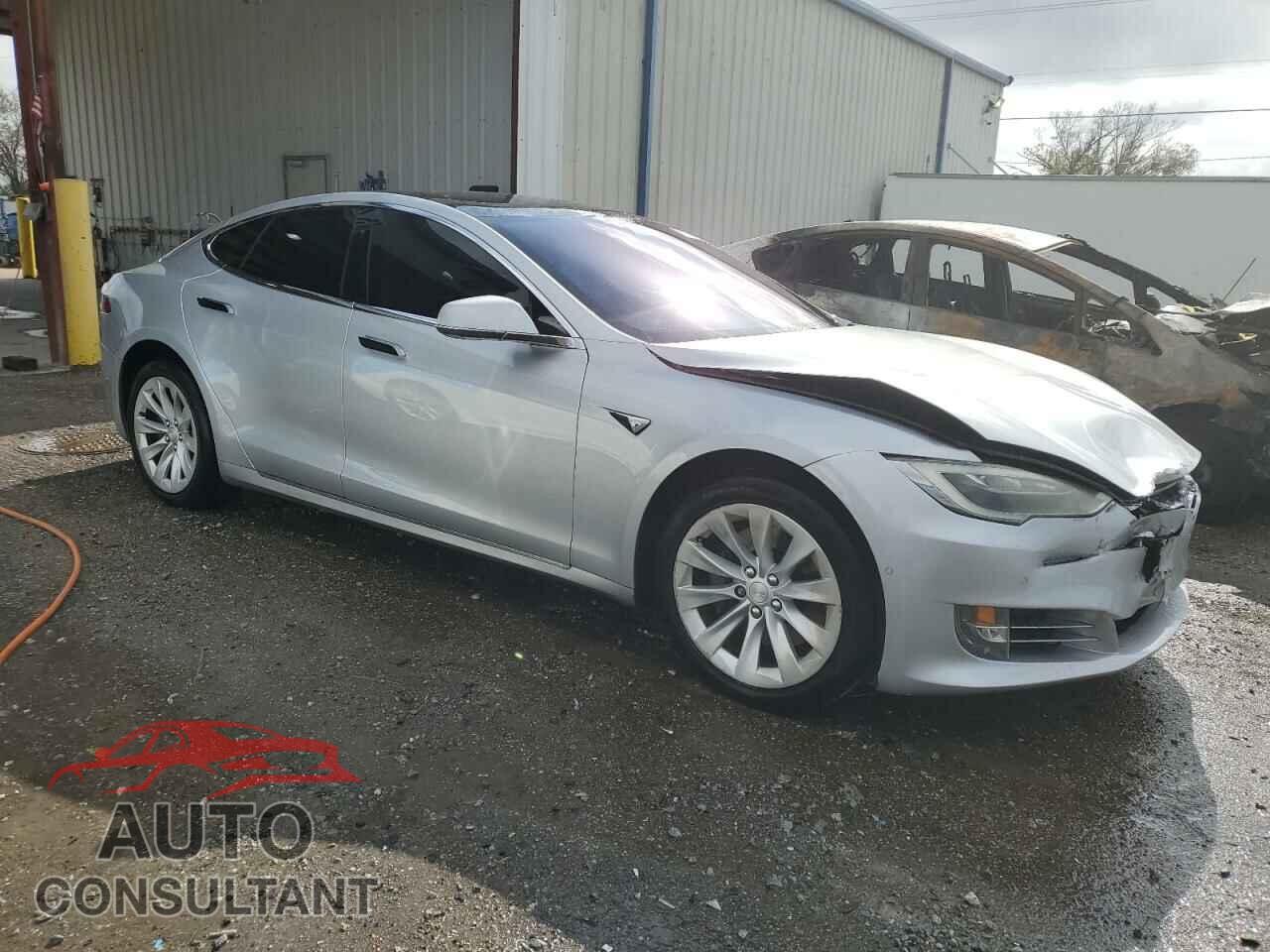 TESLA MODEL S 2017 - 5YJSA1E13HF193206