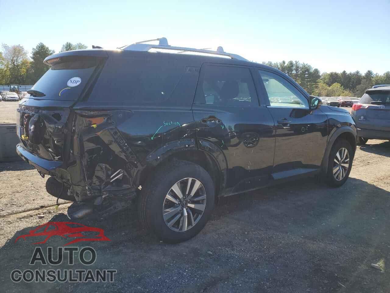 NISSAN PATHFINDER 2023 - 5N1DR3CA7PC270215