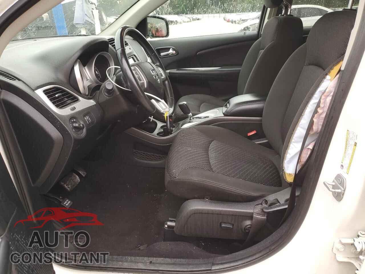 DODGE JOURNEY 2019 - 3C4PDCBB1KT686963