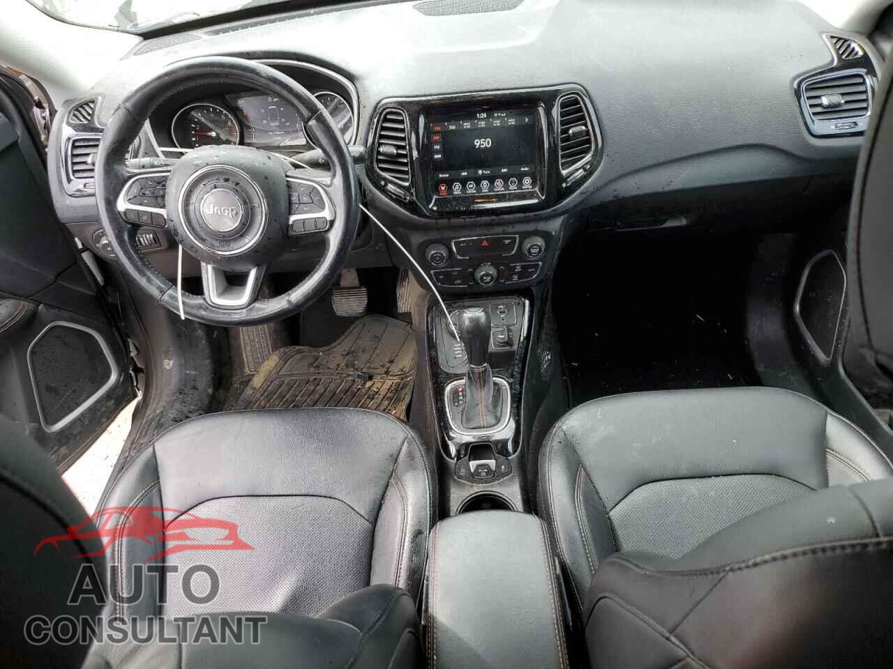 JEEP COMPASS 2020 - 3C4NJDCB4LT215993