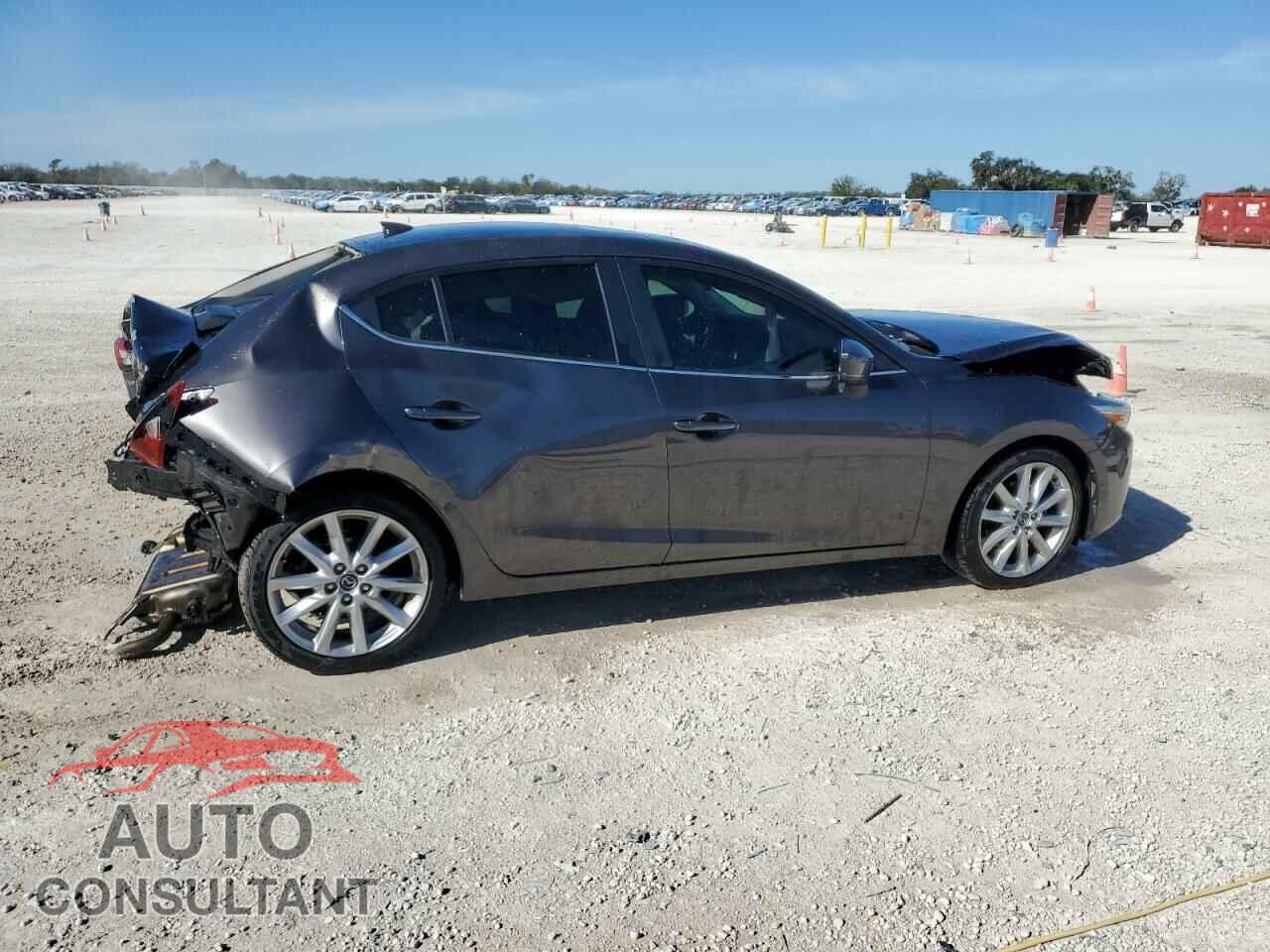 MAZDA 3 2017 - 3MZBN1V73HM112013