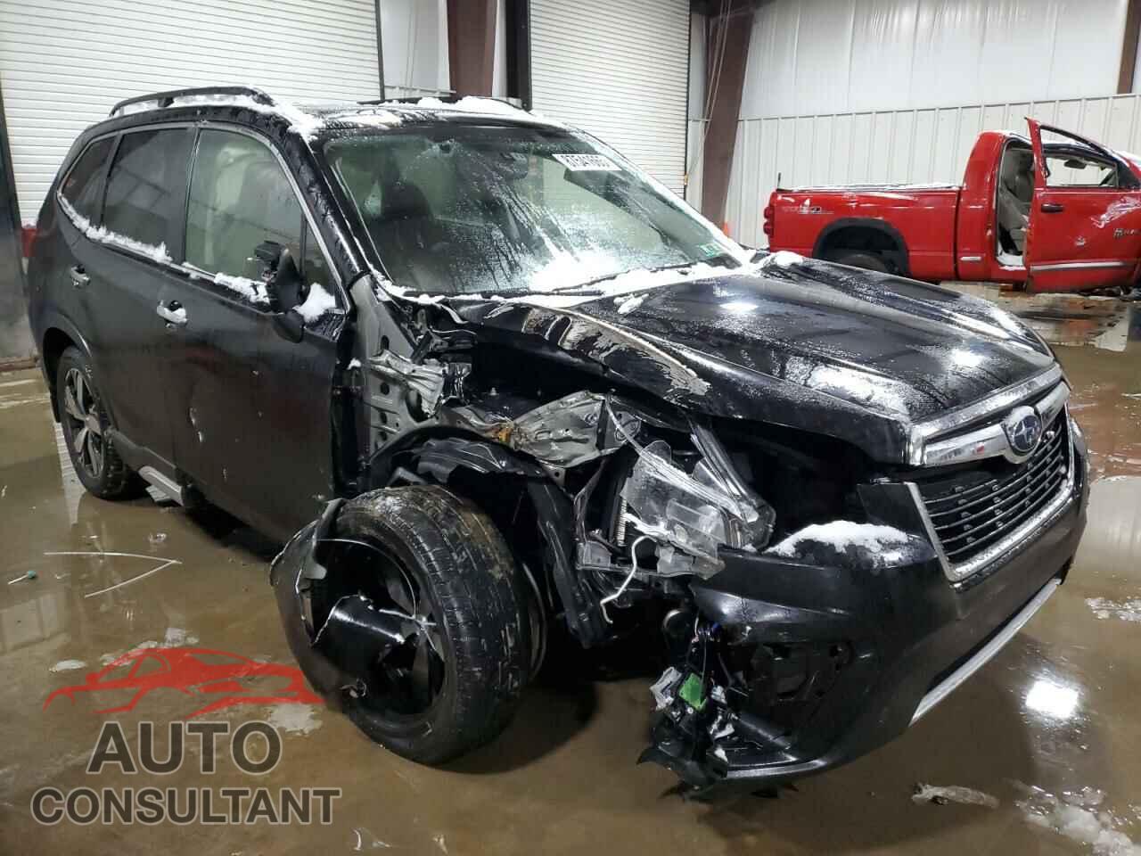 SUBARU FORESTER 2019 - JF2SKAWCXKH583905