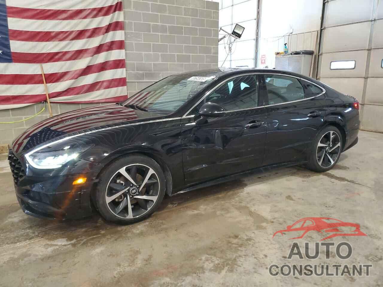 HYUNDAI SONATA 2023 - KMHL44J29PA273088