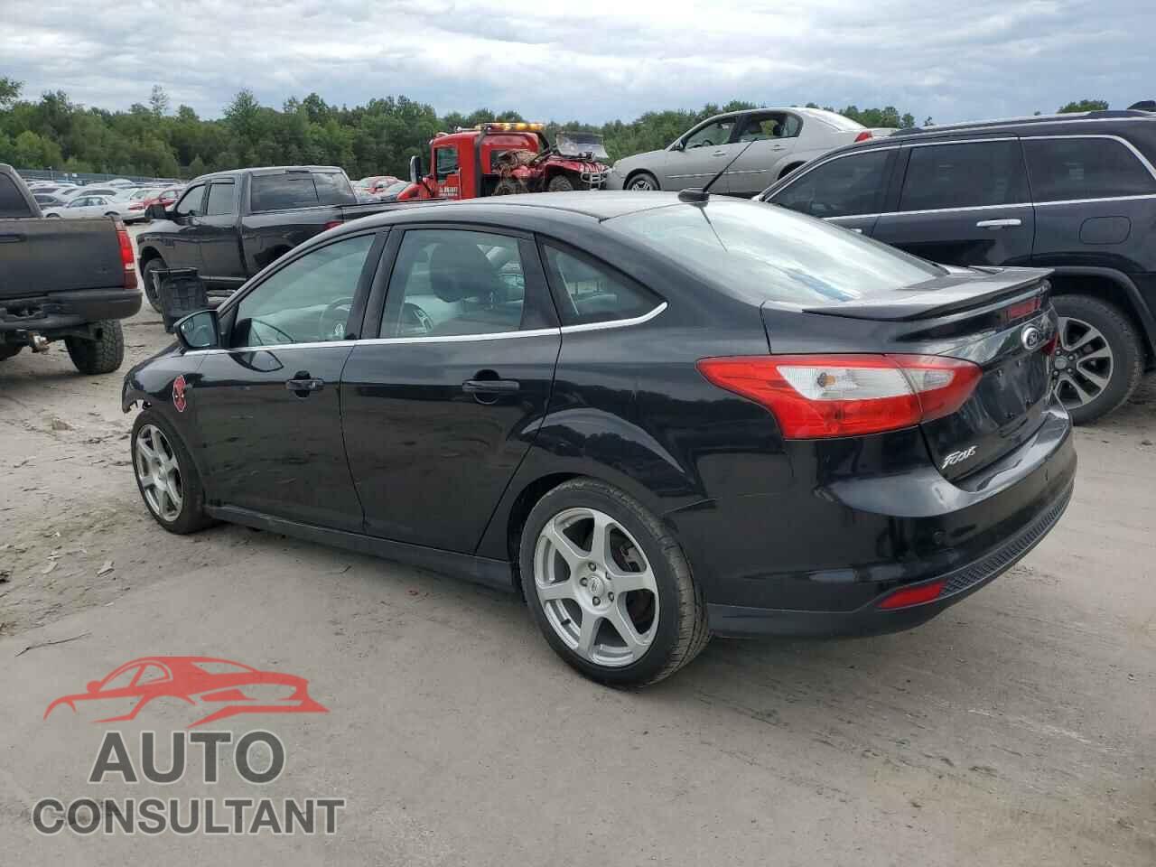 FORD FOCUS 2013 - 1FADP3J21DL186365