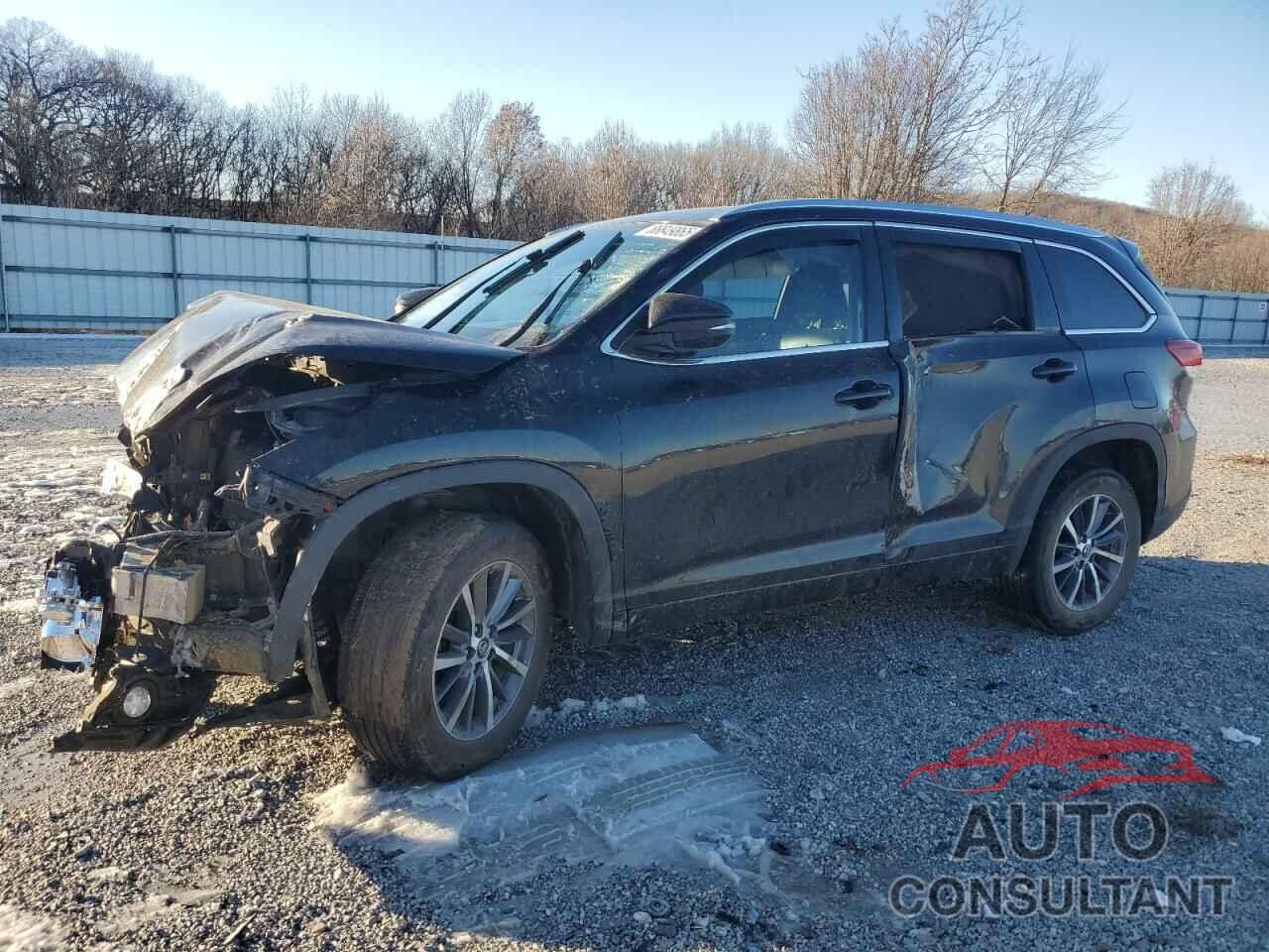 TOYOTA HIGHLANDER 2018 - 5TDKZRFH2JS544384