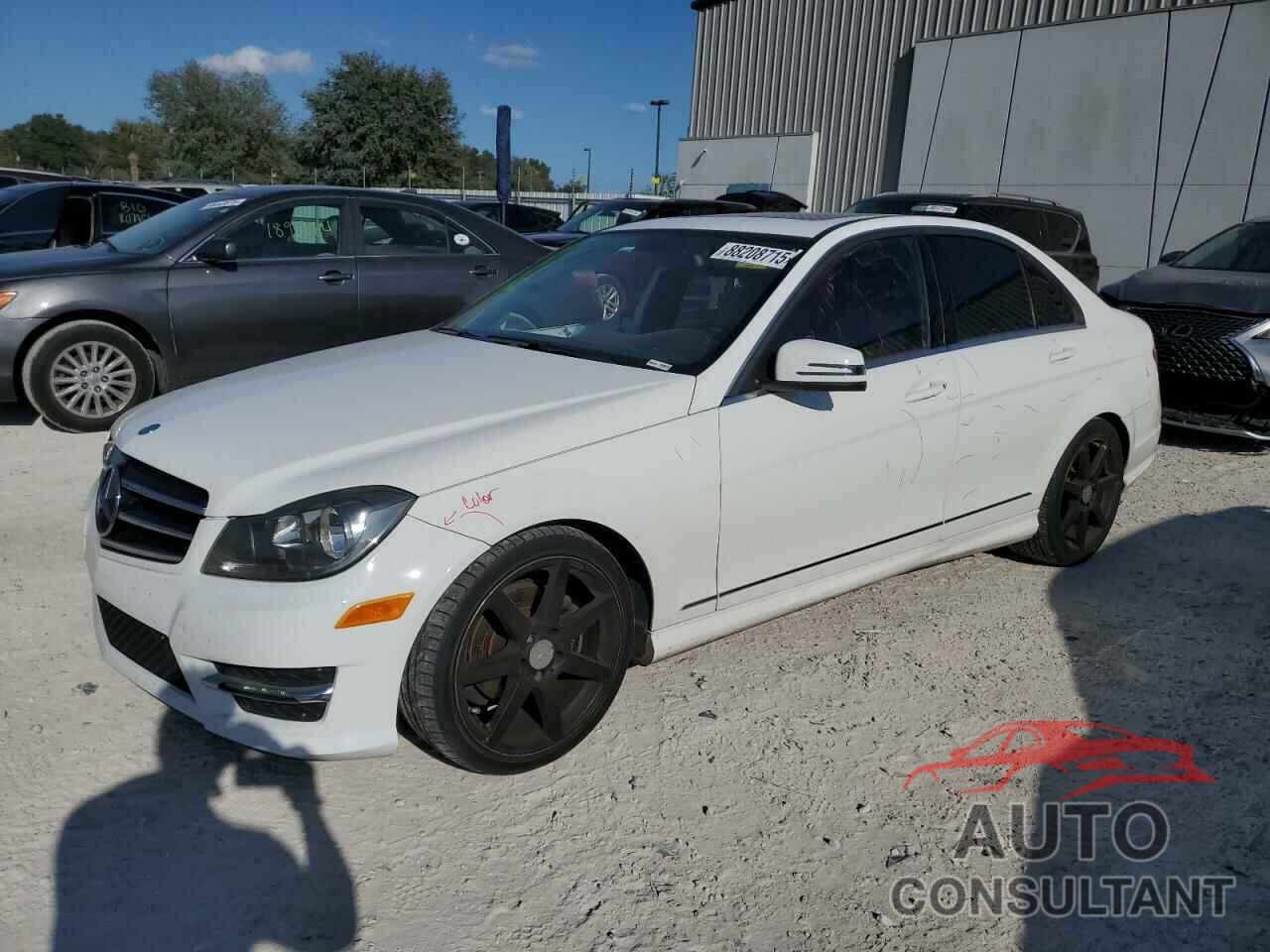MERCEDES-BENZ C-CLASS 2014 - WDDGF4HB3EG256860