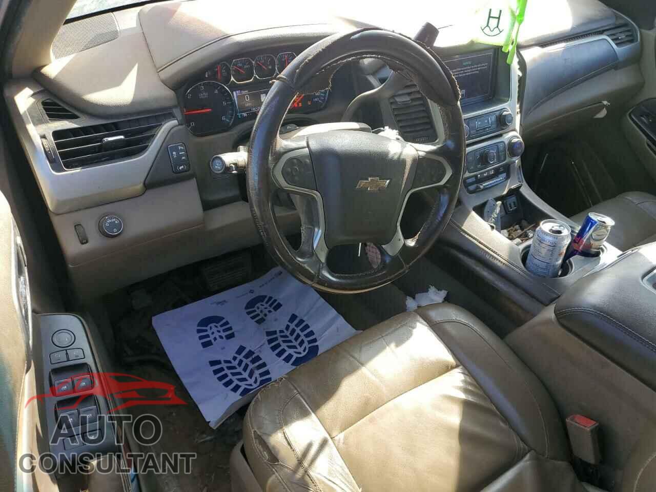 CHEVROLET TAHOE 2017 - 1GNSCBKC5HR270777