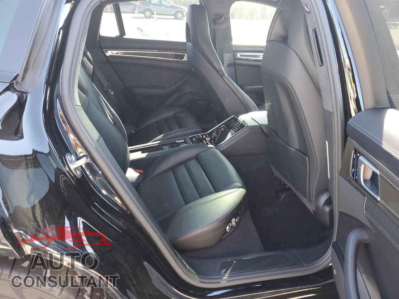 PORSCHE PANAMERA 2018 - WP0AH2A70JL145415