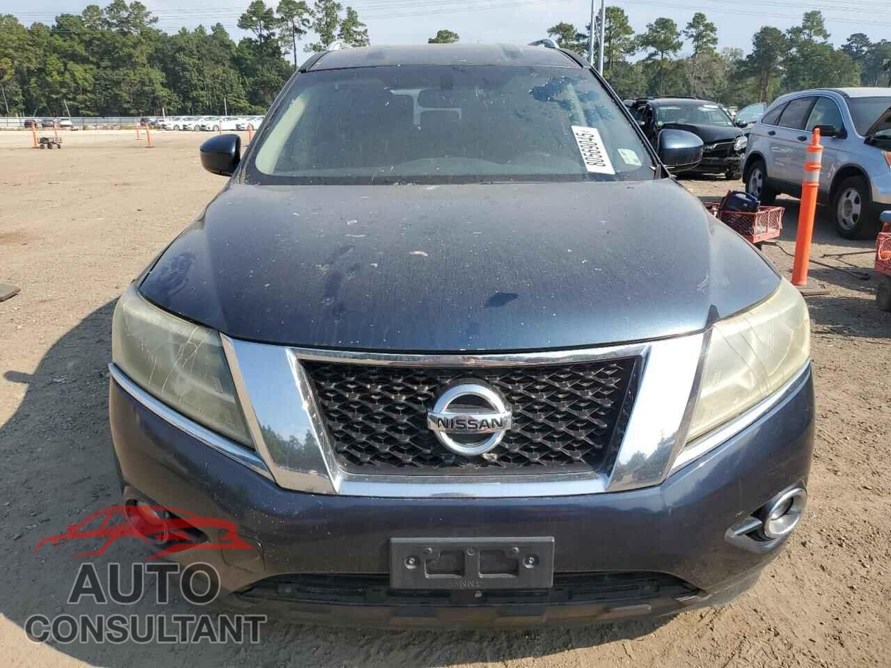 NISSAN PATHFINDER 2015 - 5N1AR2MN2FC631864