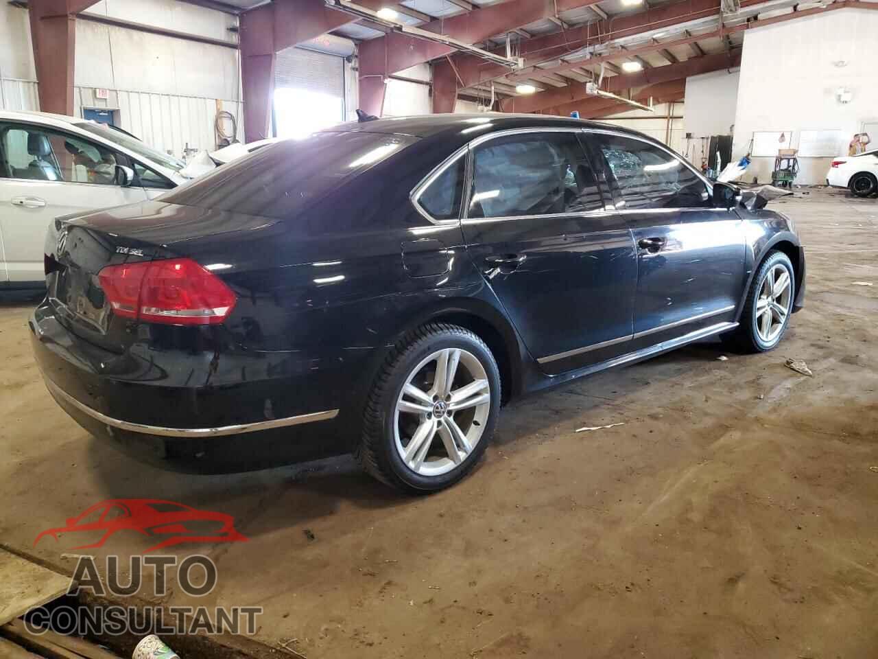 VOLKSWAGEN PASSAT 2015 - 1VWCV7A3XFC016565