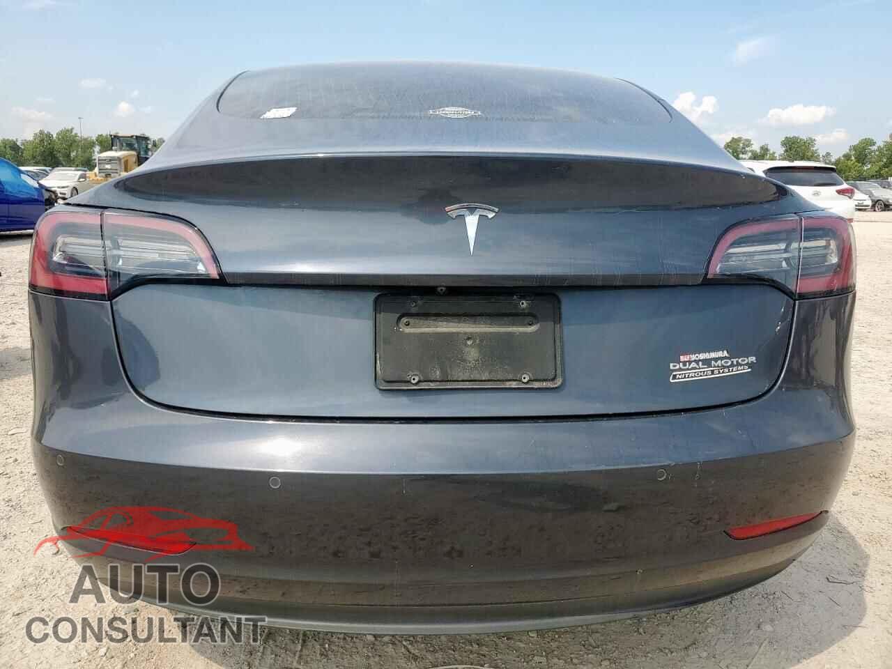 TESLA MODEL 3 2020 - 5YJ3E1EB2LF621843