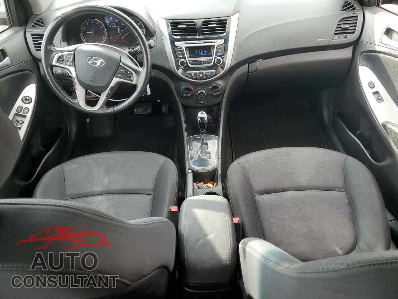 HYUNDAI ACCENT 2017 - KMHCU5AE7HU353618