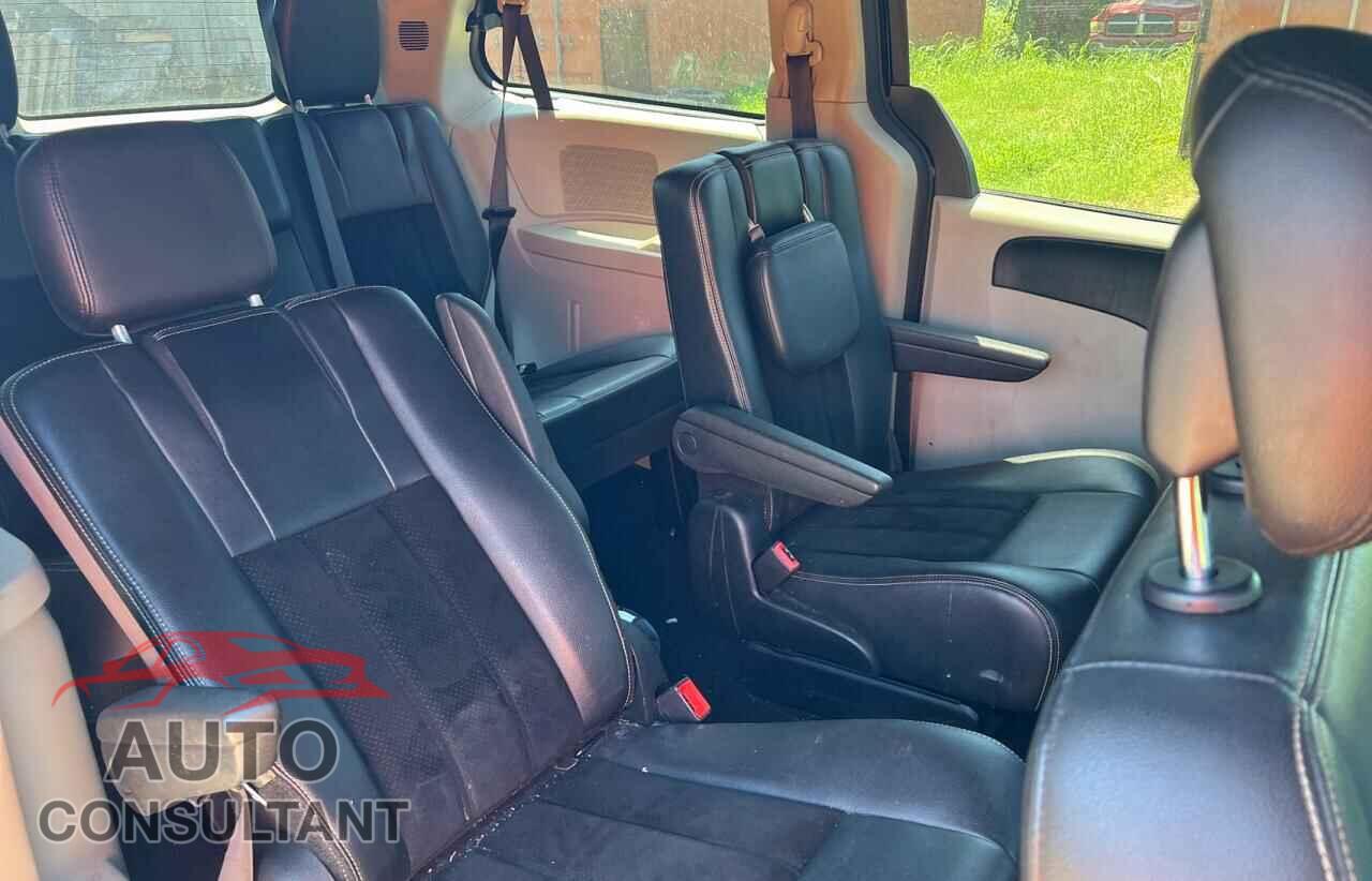 DODGE CARAVAN 2017 - 2C4RDGCG8HR749384