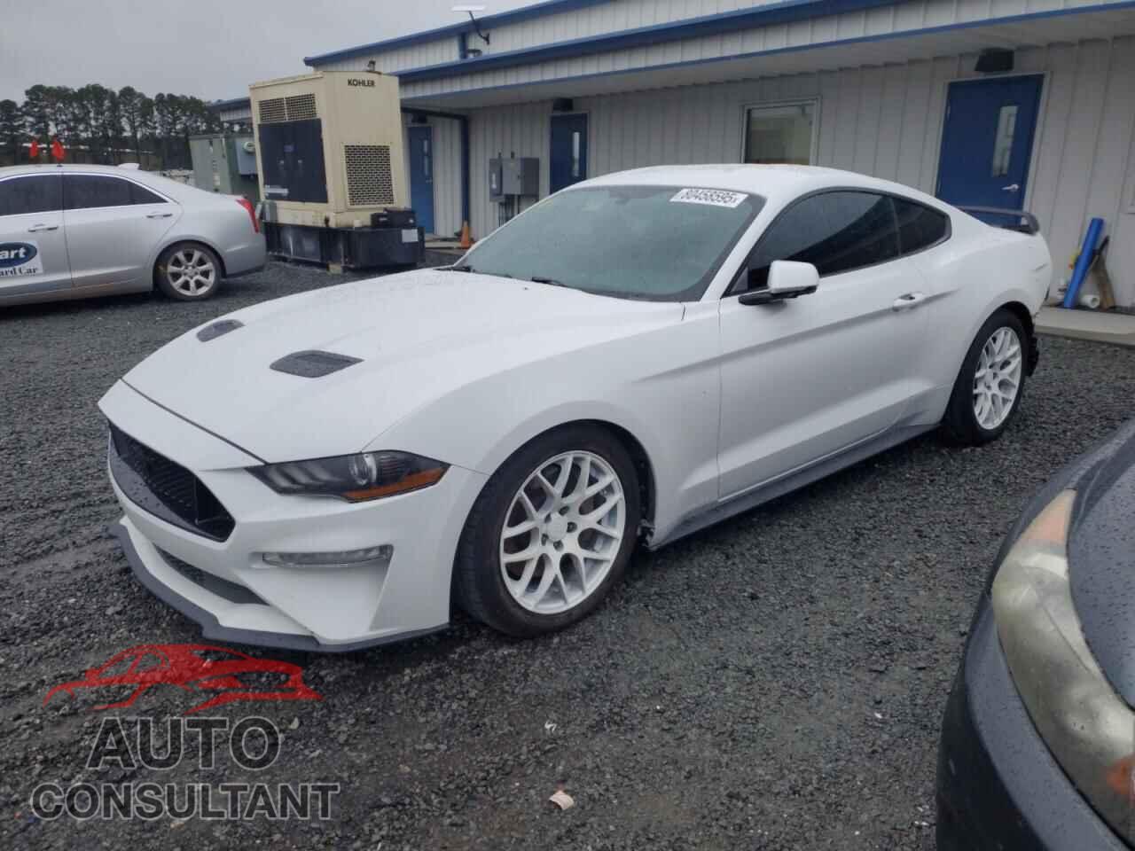 FORD MUSTANG 2018 - 1FA6P8CF5J5122416