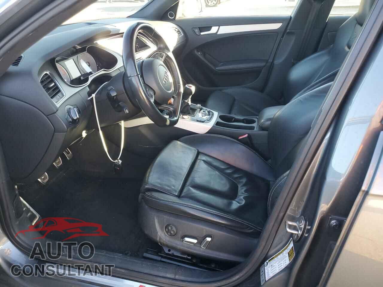 AUDI S4/RS4 2014 - WAUDGAFL2EA104282