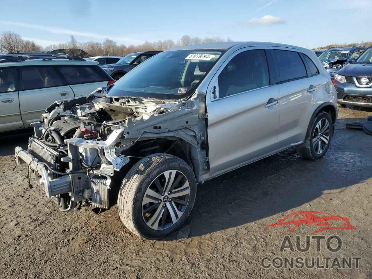 MITSUBISHI OUTLANDER 2023 - JA4ARUAUXPU000782
