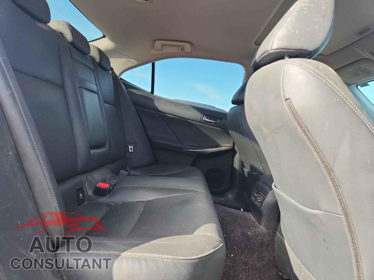 LEXUS IS 2014 - JTHBF1D25E5042262