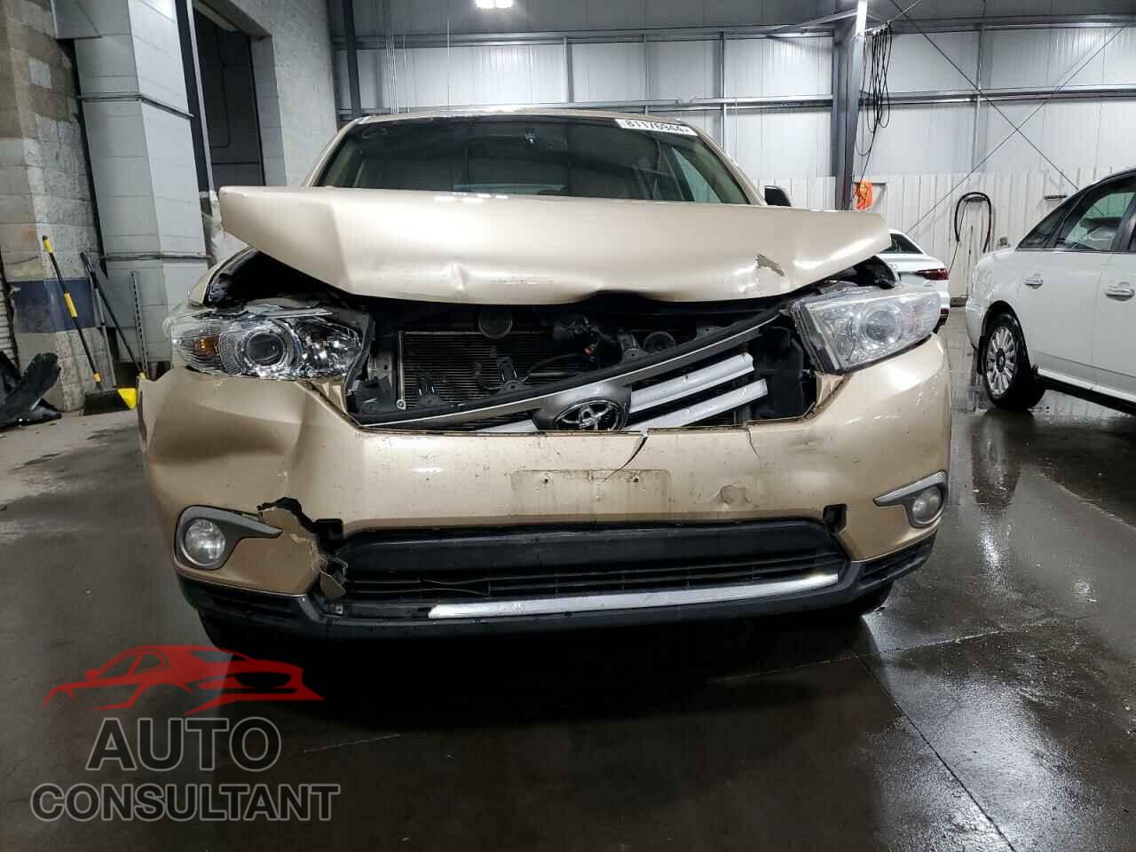 TOYOTA HIGHLANDER 2013 - 5TDDK3EH8DS255154